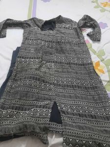 Black Pants &amp; Patterned Top