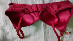 Ebillia T-shirt Bra