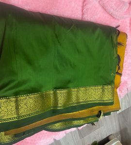 prize drop Fabulous Sarees(काठपदर)with blouse piec
