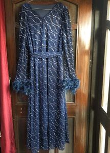 SAVANA Blue Feather Cuff Dress