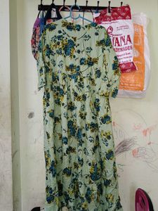 Floral Print Green Kurti