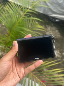 Nikon Coolpix Touch Screen ✨