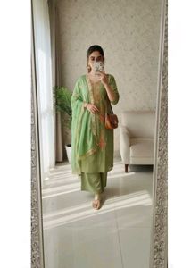 Elegant Green Embroidered Kurta Set