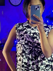 Camo Sleeveless Top
