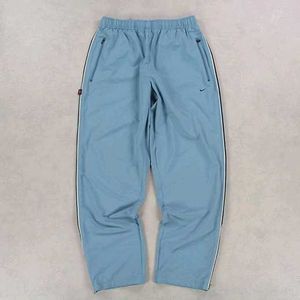 NIKE TRENDING VINTAGE TRACKS