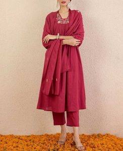 Elegant Embroidered Kurta Set size available