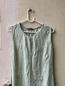 Beautiful Mirror work olive kurta😍