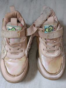 Girl&#39;s Pink &#34;Kisses&#34; Sneakers
