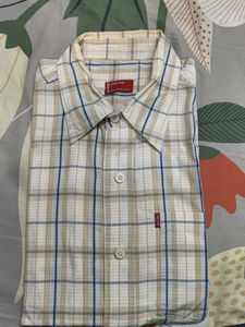Levis Shirt