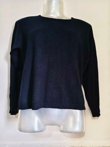 🎄Buy 1, Get 1 Free🎁Navy Blue Knit Sweater M/ L
