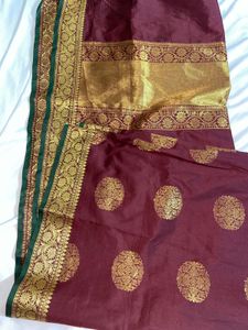 Maroon And Gold Duppatta