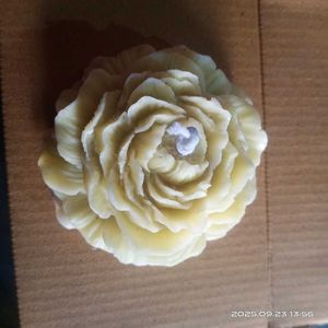 Rose Candle