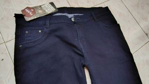 Dark Blue Jeans 30 Size