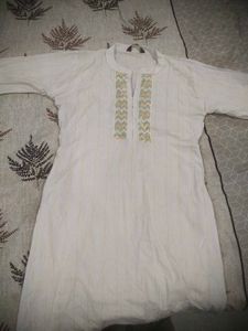 White Kurti