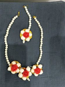 Pearl And Paper Jewelry Set For Haldi Ceremony