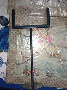 3 Metal Holders Stand