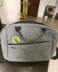 Wesley Laptop Bag With Shoulder Strap