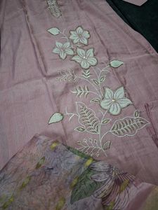 Elegant Pink Embroidered Kurta Set