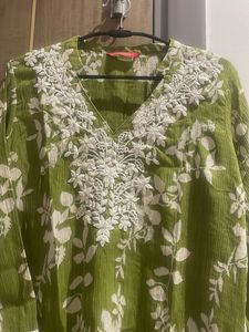 Green Floral Embroidered Cod Set