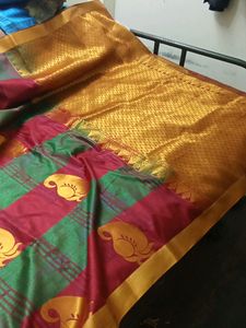 Saree Without Blouse