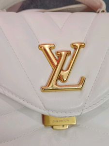 OG LOUIS VUITTON White Shoulder bag