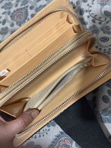 Black Clutch