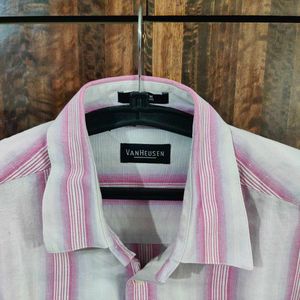 Van Heusen Striped Shirt - Chest 46