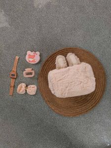 Cutie Fur Makeup Pouch 👝