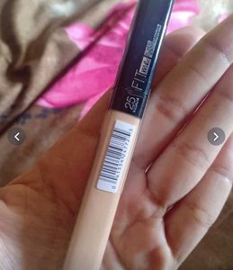 Maybelline Fit Me Concealer