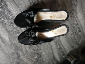 Bow Black Block Heel
