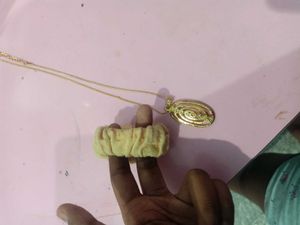 Cute Pendant With Chain And Freebie
