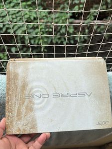 Acer Aspire One Netbook
