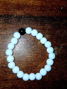 White Bead Bracelet with Black Accent