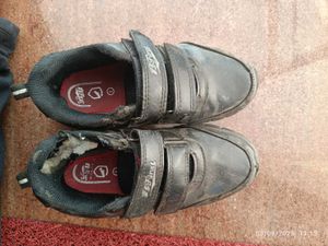 Unisex  Black School Shoes