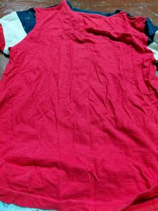 Boys Tshirts Pant Kurta Set In Good Condition