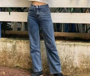 Urbanic Jeans High Waist, Fit 24/26, Brand New