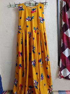 Combo Of  Floral Maxi Dress &amp; Short Anarkali Kurti