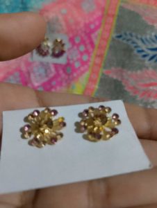 Set Of 4 Stud Earrings 💓