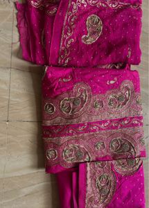 Sale 🔥Bridal Pink Embroidered Anarkali Suit