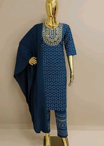 Elegant Blue Kurta Set
