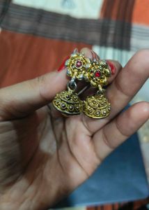 jhumkas