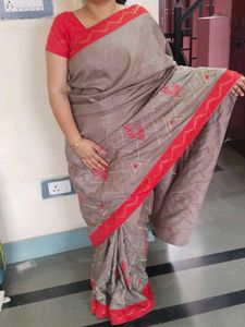 Beautiful Saree With Blouse