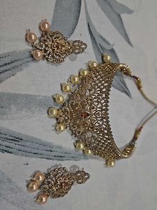 Pearl and Gold Jewelry Set
