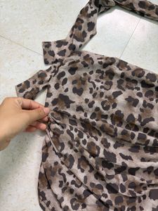 Chic Leopard Print Top😇 ( worn once)