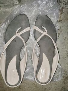 Sandal
