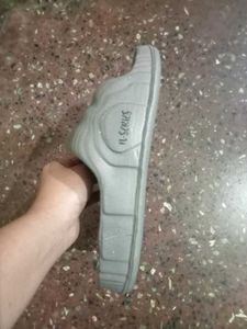Gray Slides - Size 35