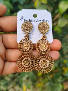 Girls Golden Earring