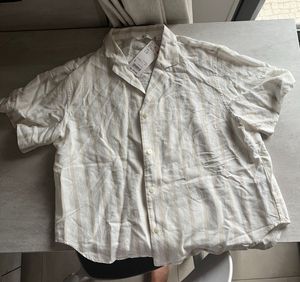 UNIQLO White Striped Shirt