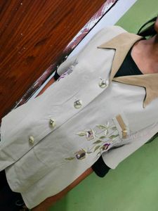 Embroidered Beige Top korean