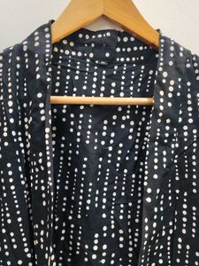Black &amp; White Dotted Shrug